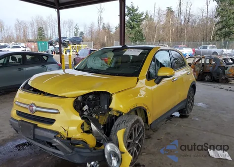 2016 Fiat 500X Trekking Plus из США, поврежденный, VIN ZFBCFYET0GP334457